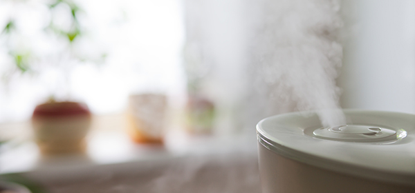 「暖房」の暑さも乾燥肌の原因に