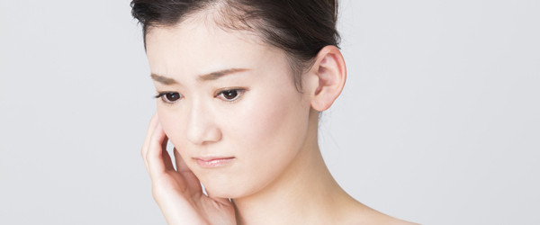 肌トラブルの原因になる！？　角質肥厚の症状とケア方法をご紹介！